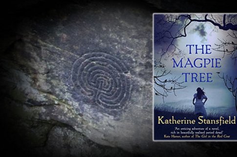 thebooktrailer's tweet photo. #Fridayreads
Off to gothic #Cornwall for a visit to #TheMagpieTree
#Authorsonlocation @K_Stansfield @AllisonandBusby https://t.co/klgFuP8w1f https://t.co/vC8zxjcCBm