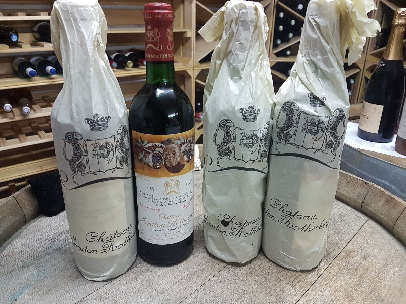 CAVACAVE's tweet photo. Here is a sample of what wine lovers, members of Cavacave community, are offering in the current sale... You are invited to have a look if you are interested in good stuff delivered by Mother Nature.
https://t.co/tOUNJe00Rz  
#wineauction #exception #collection #luxury #cavacave https://t.co/N8SdjLPlws