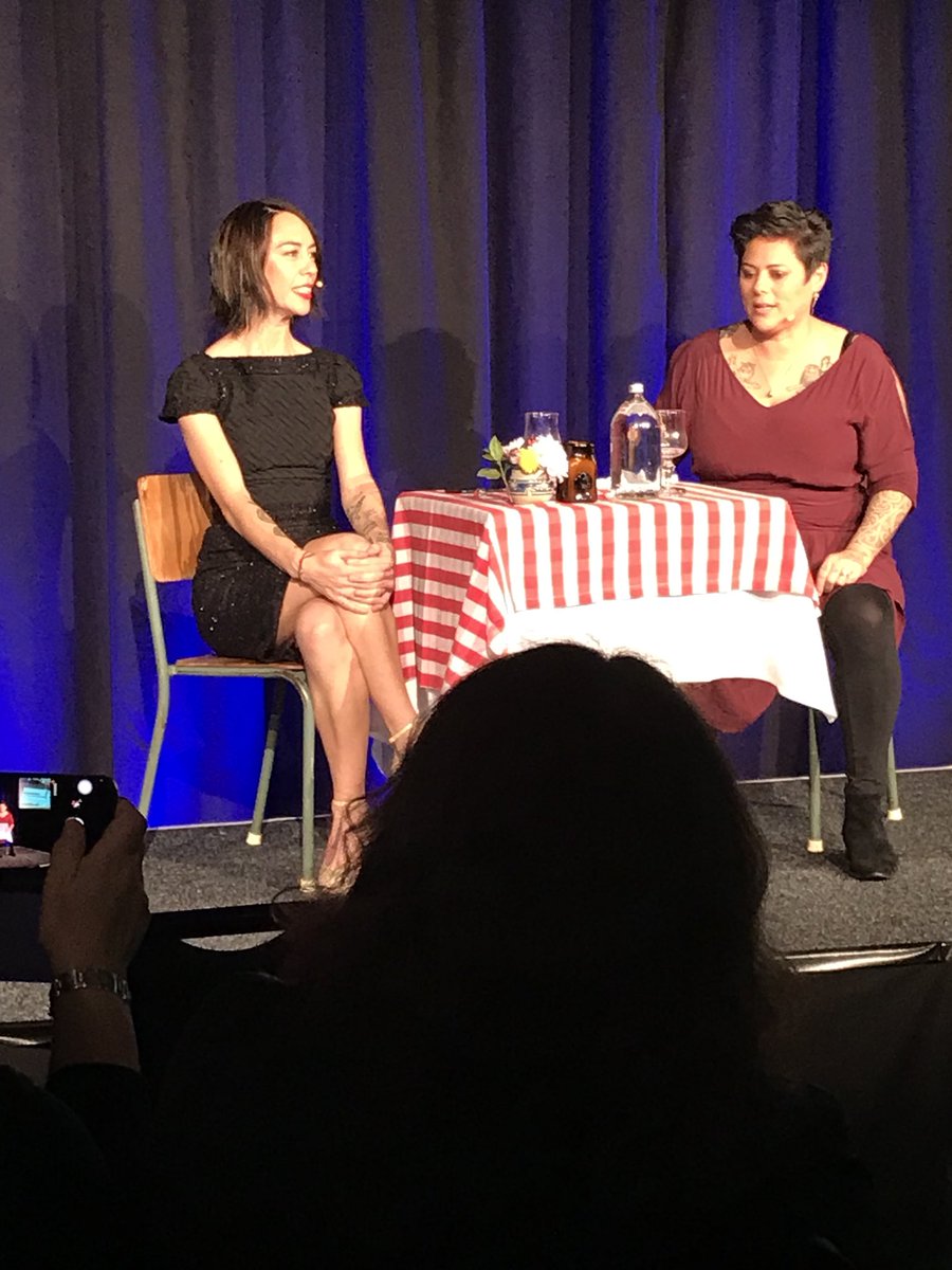 Ps <a href="/Kirinathan/">Kiri Nathan</a> Damaris looks amazing in your dress!!!!! Anika is cracking me up!