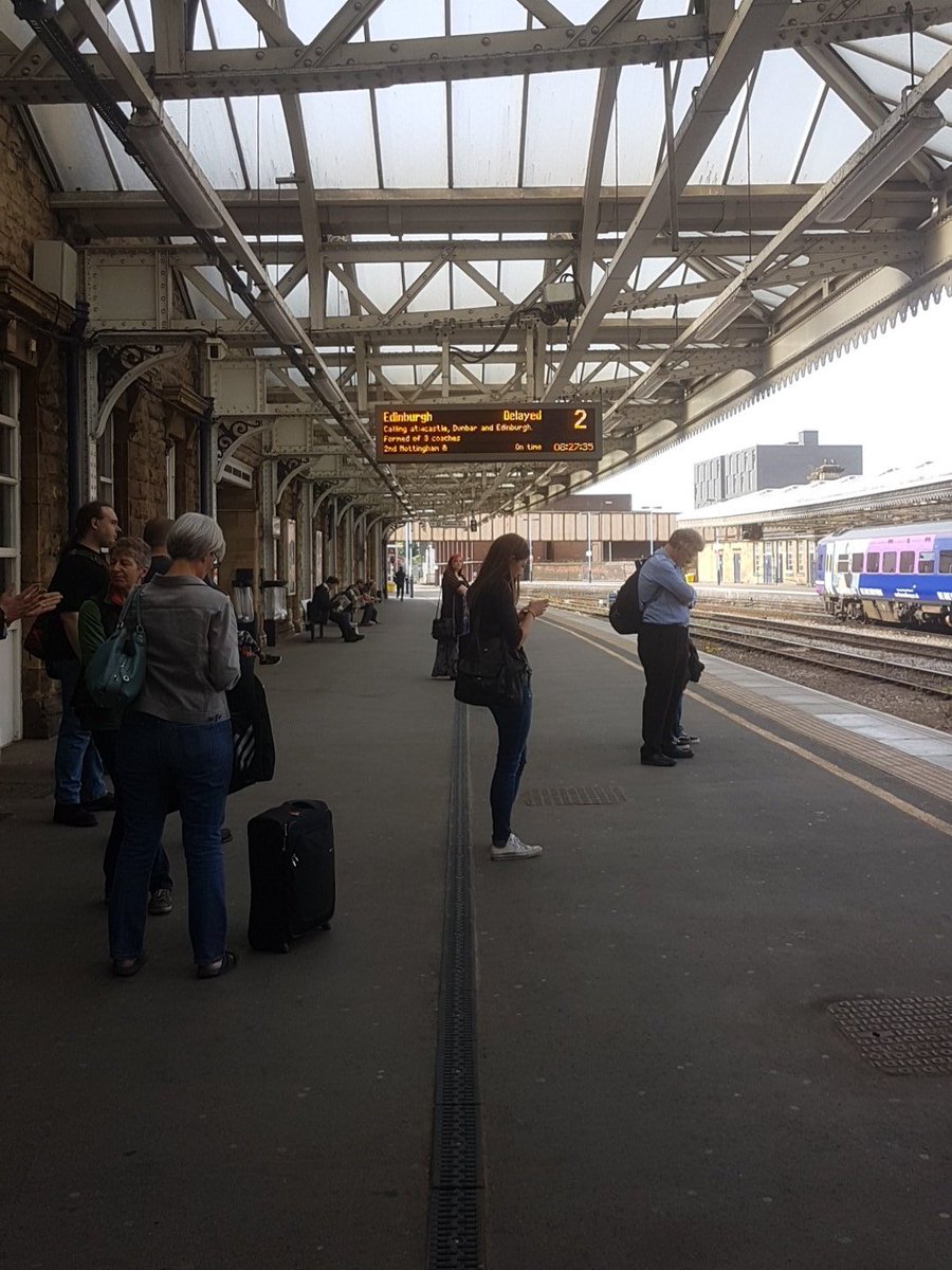 behappybes's tweet photo. Train delayed AGAIN @nationalrailenq why?!?! #rarelyontime #delayedtrain #latetowork #grrrrrrr https://t.co/2IH2iH9wo6