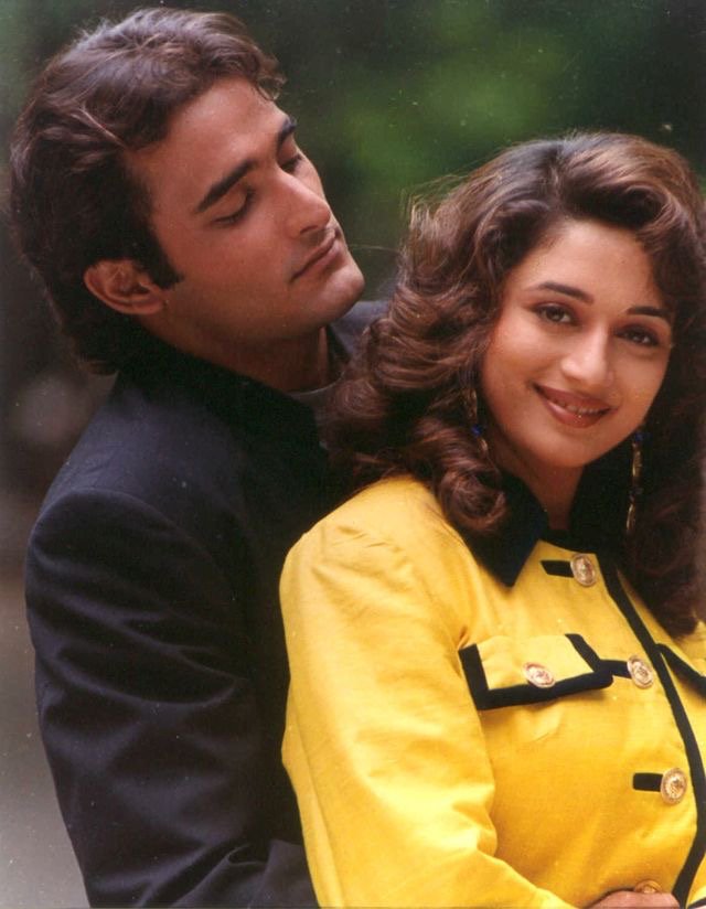 Madhurisfanmex - #90s #hairstyle #cute #madhuridixit #happyganeshchaturthi  | Facebook