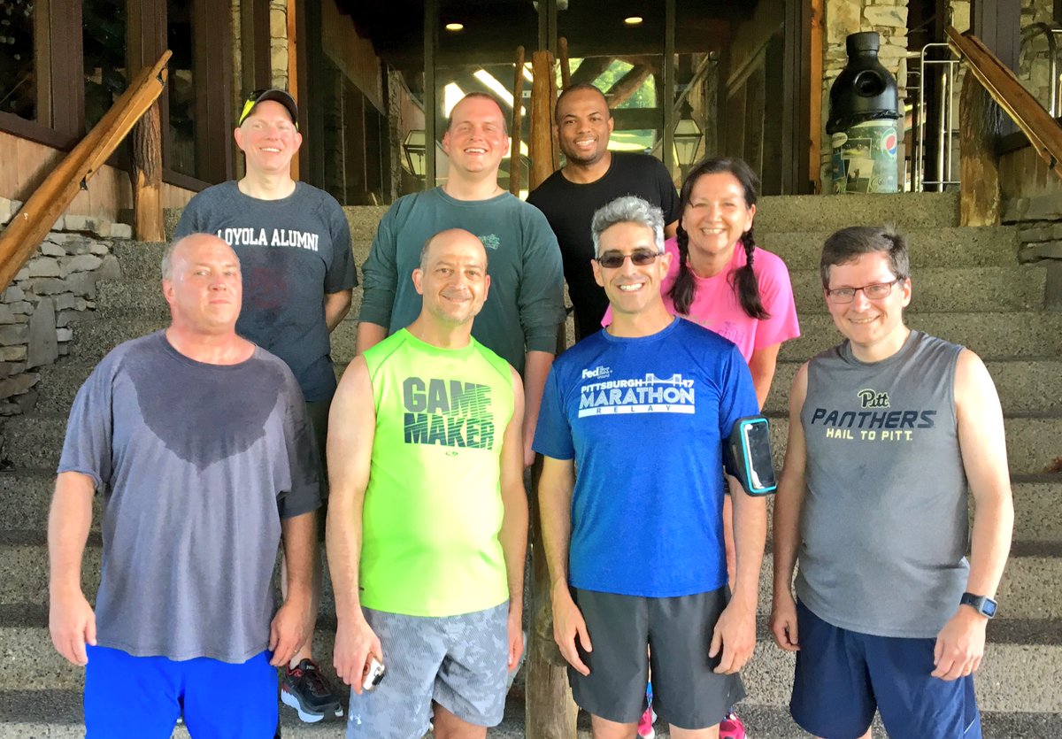 Sharon_R_Lopez's tweet photo. Nothing like a morning run with @hdcoffey @burghlaw @TonyJThompson1 @AbramoLaw and others at the #ACBAbenchBar #LawyersWhoRun #BarLeadersRunTheBenchBar #PresidentialRun https://t.co/0yLzWuM89g