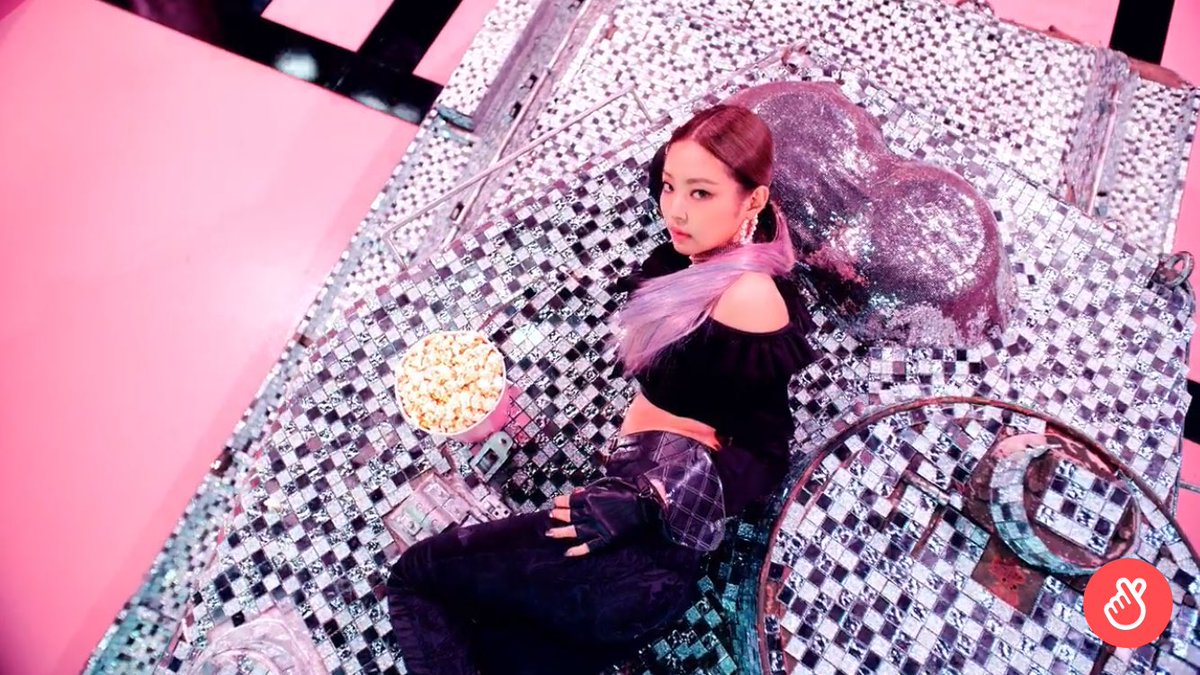 96__oruna's tweet photo. どぅぎの破壊力改めて感じましたありがとうございます
#BLACKPINK
#BLACKPINKcomeback https://t.co/RkWgQv84en