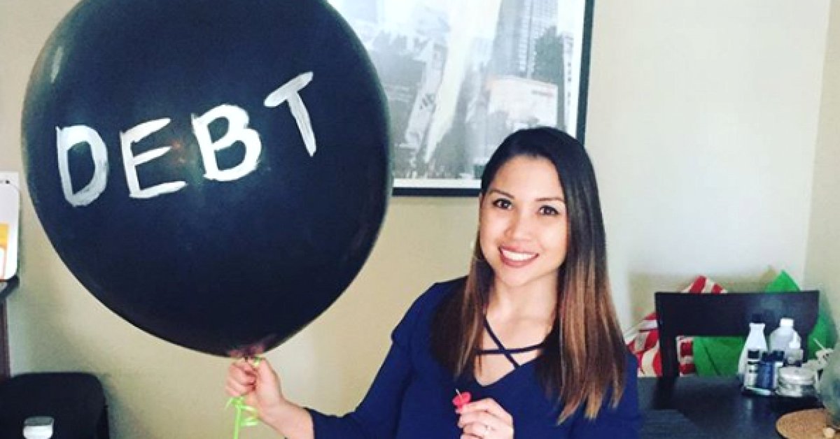 CalcMyWealth's tweet photo. Here's how one millennial paid off $68,600 in just over 3 years https://t.co/5WZC8xQi0B << you can do it too! Balloon popping optional. https://t.co/I9DdcsE1zZ