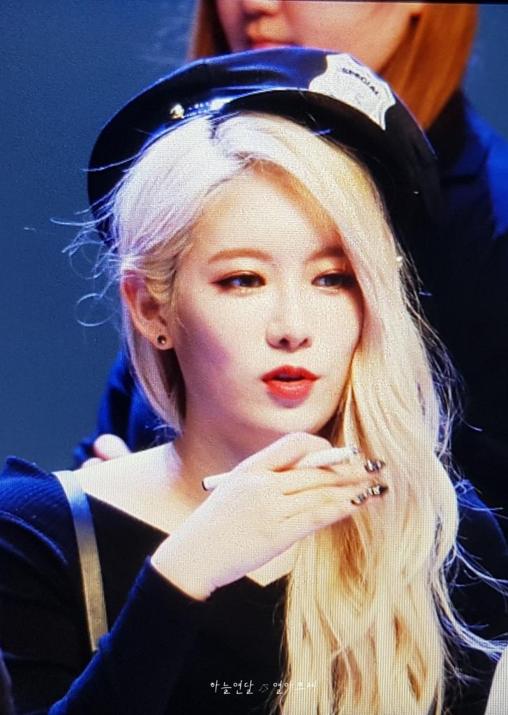 with981019's tweet photo. 180615 #프리스틴 #레나

굥찰엉늬😍 https://t.co/23iTKuSHib