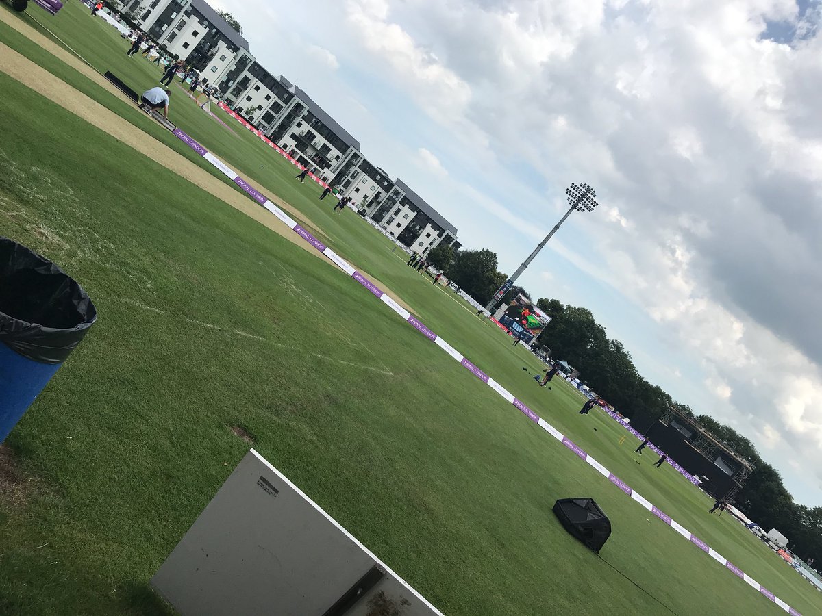 EKCSkillsSquad's tweet photo. @EKC__Group #Dover students setting up for volunteering @kentcricket Ladies England v South Africa 🏏🏏🏏 #TravelandTourism #workexperience #skills https://t.co/TzxAVbC99s