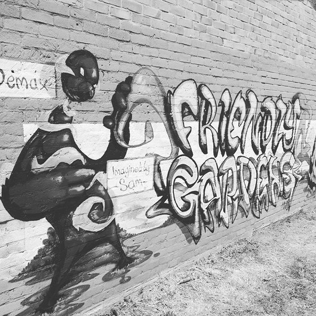 Old school writing in #Friendly Gardens in #Brockley by @david_enos_hotton #streetart