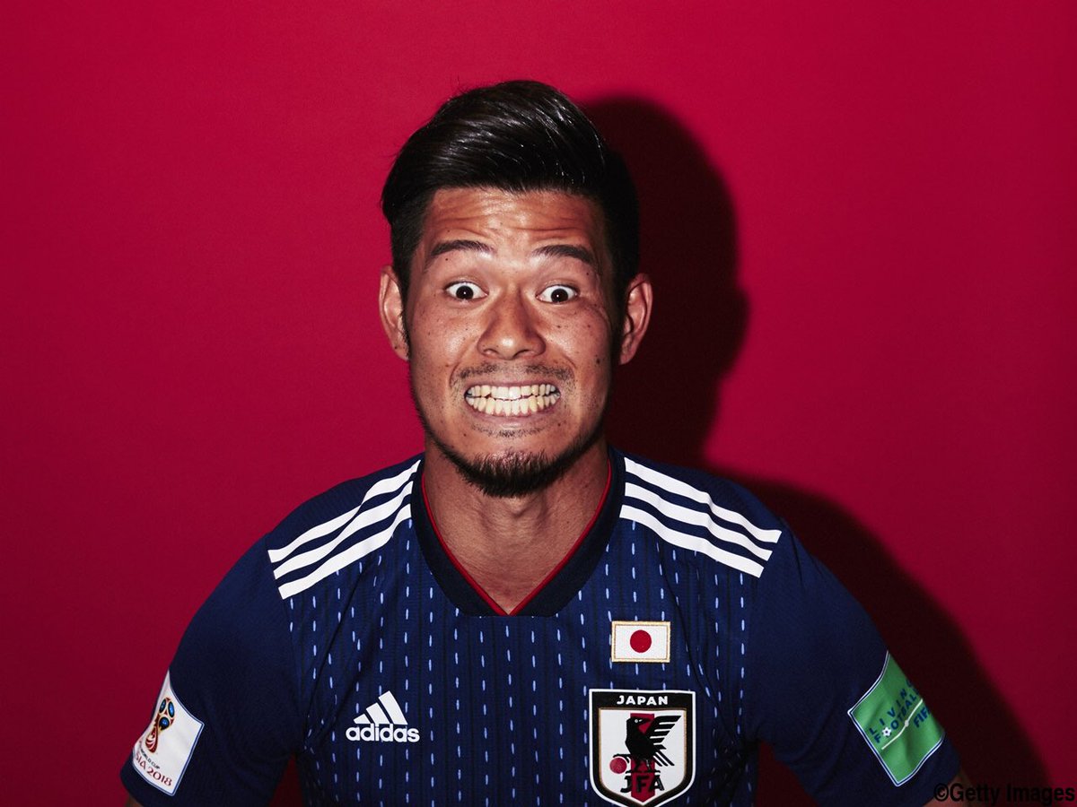 式波 サッカー日本代表の公式ポートレート 香川 蛍 酒井高徳の変顔クオリティが高すぎて 予選突破を確信したわ