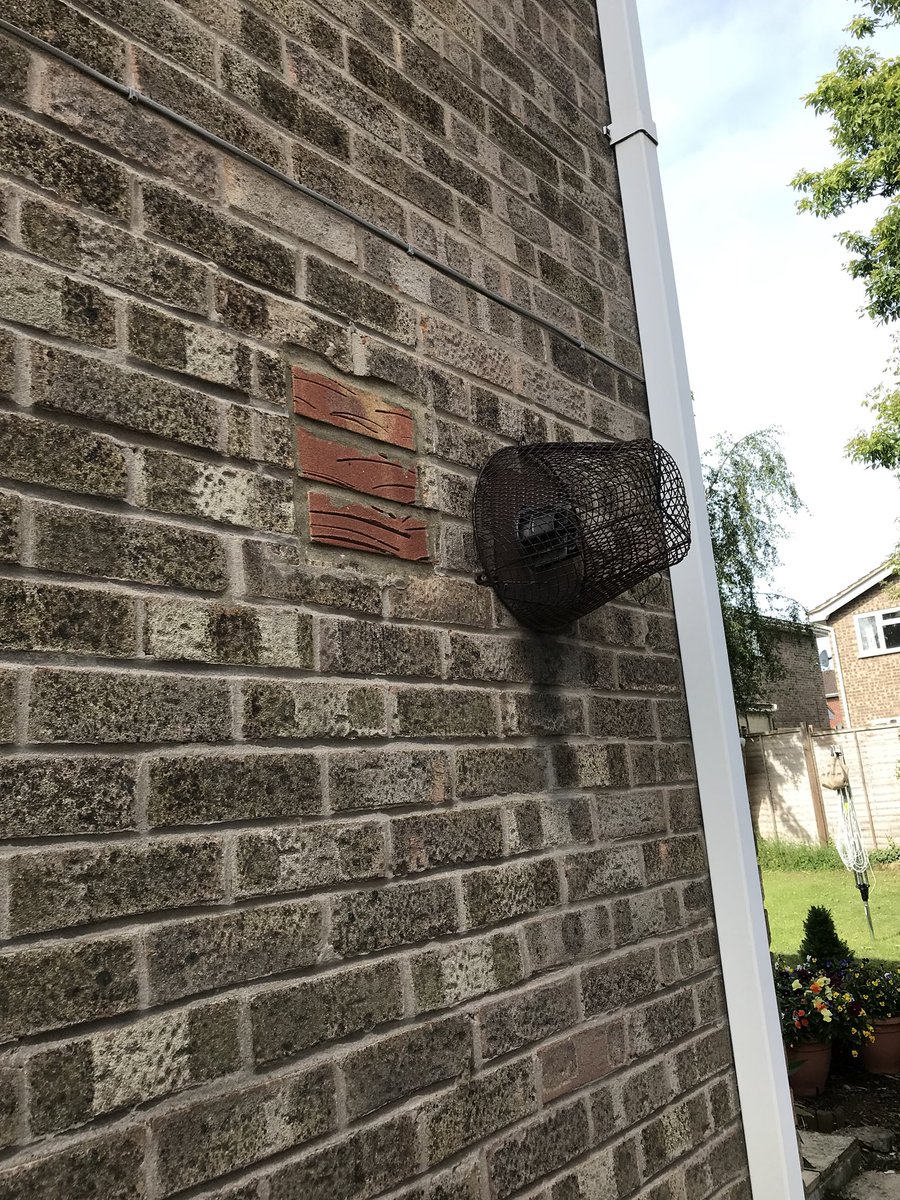 Johnnyhitch's tweet image. How do people get away with this work? You get what you pay for #shockingplumbing