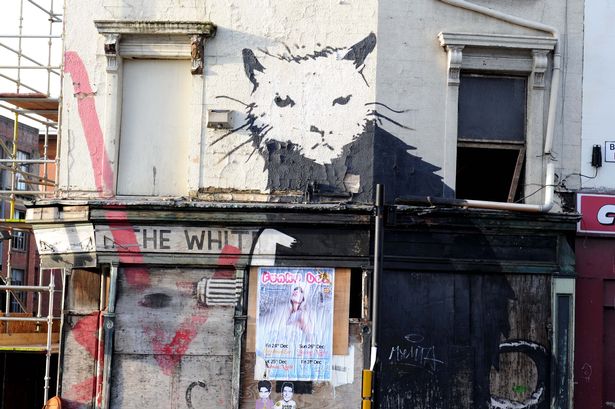 robthefoodie's tweet photo. https://t.co/RXDcWQ3tWP Graffiti-themed speakeasy launches with restored Banksy artwork, previously unseen in London. The Rat Bar will showcase local & international talent through unique art installations and weekly live music sessions. #ratbar26 #26LeakeStreet https://t.co/mHJUAyGniW