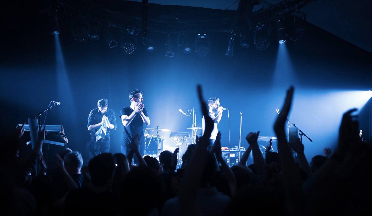 Quelle communion hier @Lehasardludique pour la release party de <a href="/BLOW_band_/">BLOW</a> 🙌

RDV le 20 Septembre <a href="/lamaroquinerie/">La Maroquinerie</a> facebook.com/events/1816358… ✌️

blow.lnk.to/VertigoPR 🎧