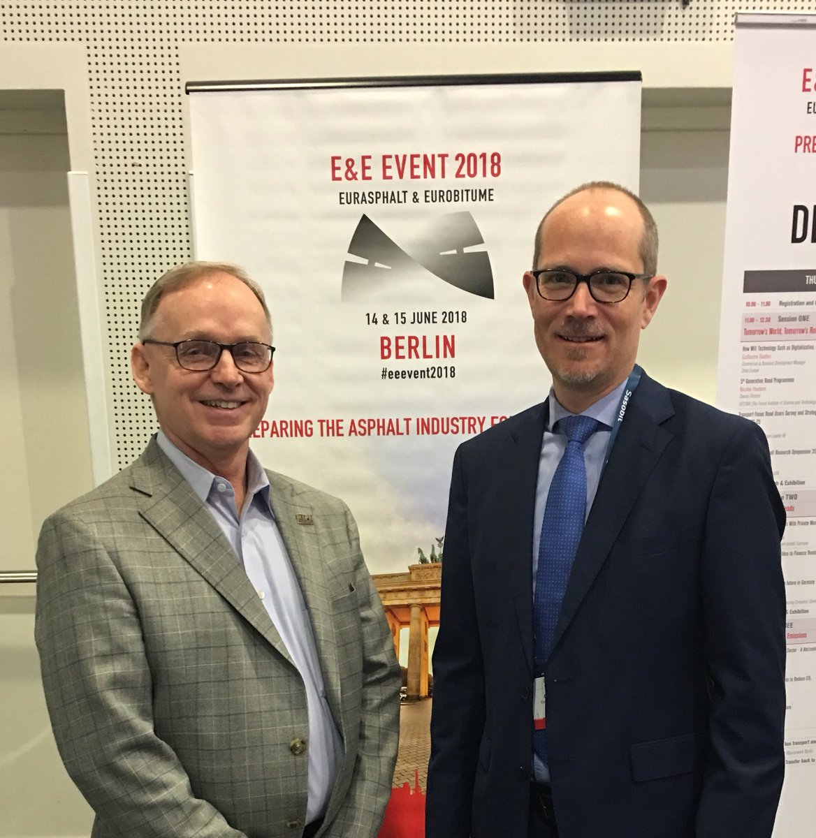 CarstenKarcher's tweet image. Honoured to meet the #NAPA Chairman Craig Parker at #eeevent2018 in #Berlin. Thank you Craig for joining us at this event! 👍 @EEEvent2018 @eapa_org @NAPATweets @AudreyRCopeland
