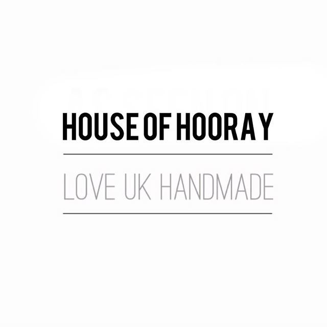 LoveUKHandmade's tweet photo. Happy Friday Folks! We haven’t done a friendly Friday for a while. Shall we? Give a shout out in be comments to someone who’s work you admire. I’ll do my best to give you all a follow and some love. 
#friendlyfriday #followfriday #handmade #handmadeisbes… https://t.co/KvynCjsulP https://t.co/UfDT24Mpv7