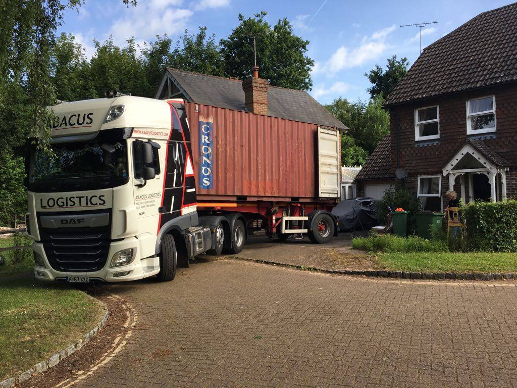 AbacusLogistics's tweet photo. Moving or returning from abroad? Give us a call to move your possessions! 
Skilled driving from XXC today 🚛🌍🏡 https://t.co/4OV96Q2NZE