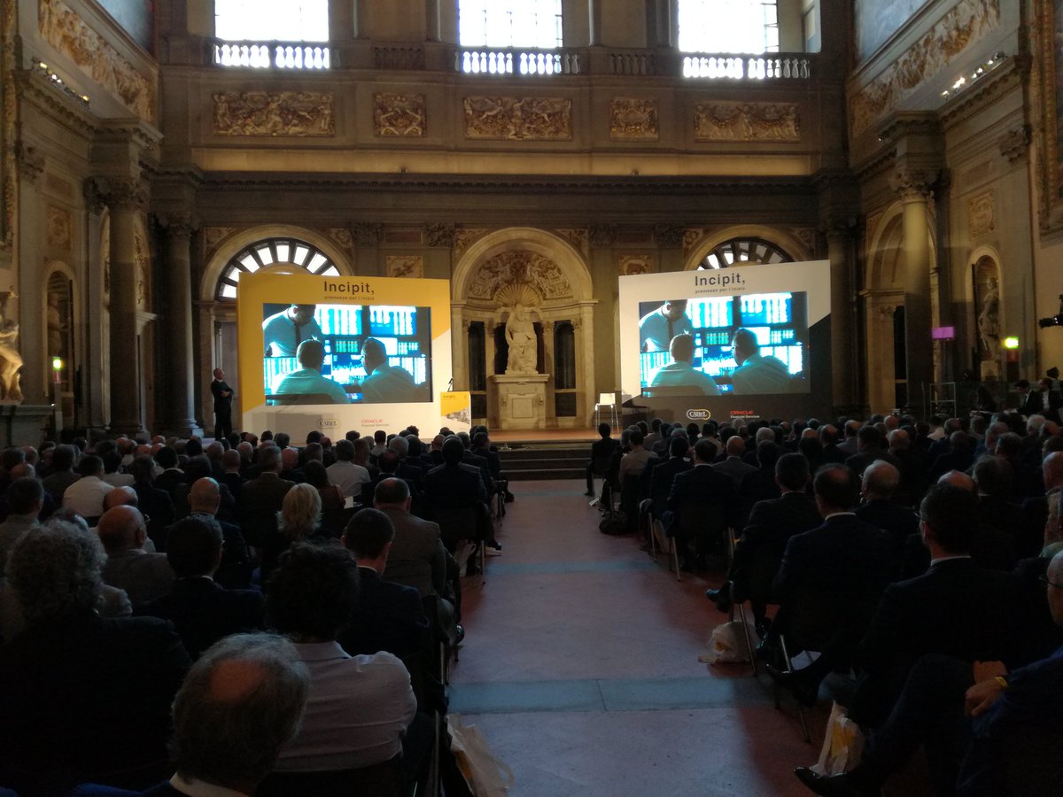 startup_italia's tweet image. La platea di #Incipit.
Oggi arriva in Italia #flexcube, la soluzione #corebanking di @OracleItalia in partnership con #Cabel