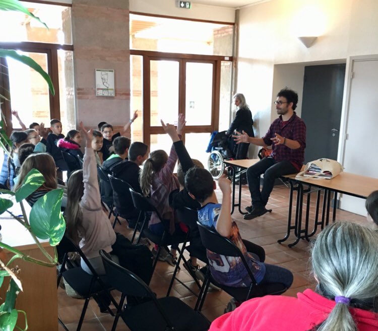 TourismeHG's tweet photo. [#Actu]
Les Journées de la Littérature Jeunesse et de l'Ecrit du Comminges, vous connaissez ? 📖
C'est à St-Bertrand pendant 2 jours 😍
Un accueil made in #Olivetains ! 😊
#JLJE #Jeunesse #TourismeHG #Scolaire https://t.co/WFvOLmnHOY