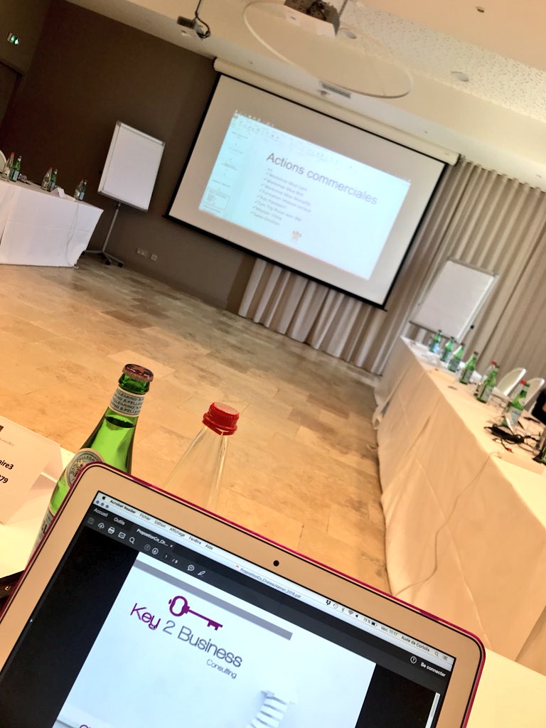 Key2_Business's tweet image. ➡️ R&amp;amp;C Sales Club : 14 maisons @RelaisChateaux de @MaRegionSud présentes, points sur les résultats, réorganisation du regroupement, réflexion PAC 2019 &amp;amp; formations 👍🏽
📍 Mas des Herbes Blanches
#K2B #HotelCollection #ILoveJob