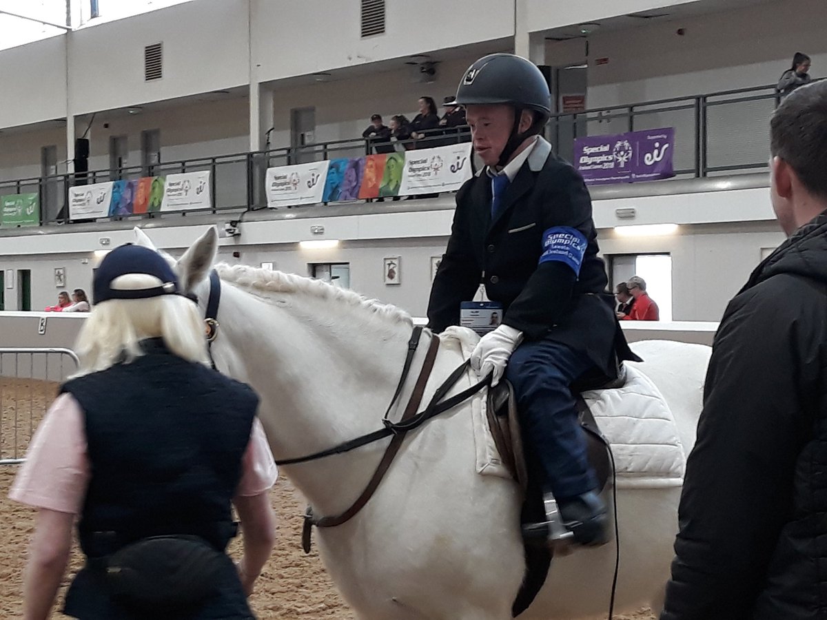 EquestrianSoi's tweet image. Team Leinster are now too in action at the Cherry Orchard Equine Centre #matchingprocess #letsmakepossible #IrelandGames 🐎🍒 🇮🇪