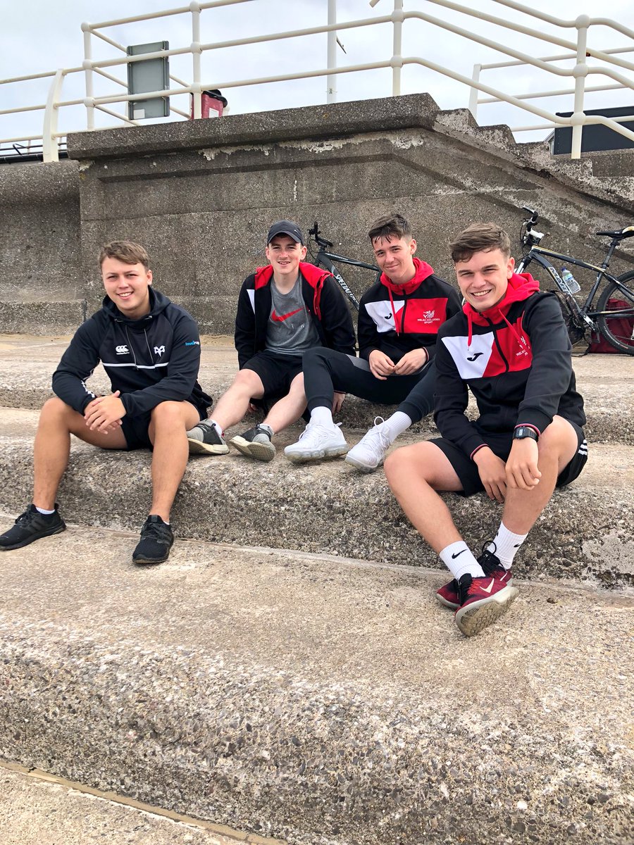 NPTCGetActive's tweet photo. Students getting ready to ref at the @nptpass Football World Cup festival at Aberavon Beach! https://t.co/70KYWKQkwv