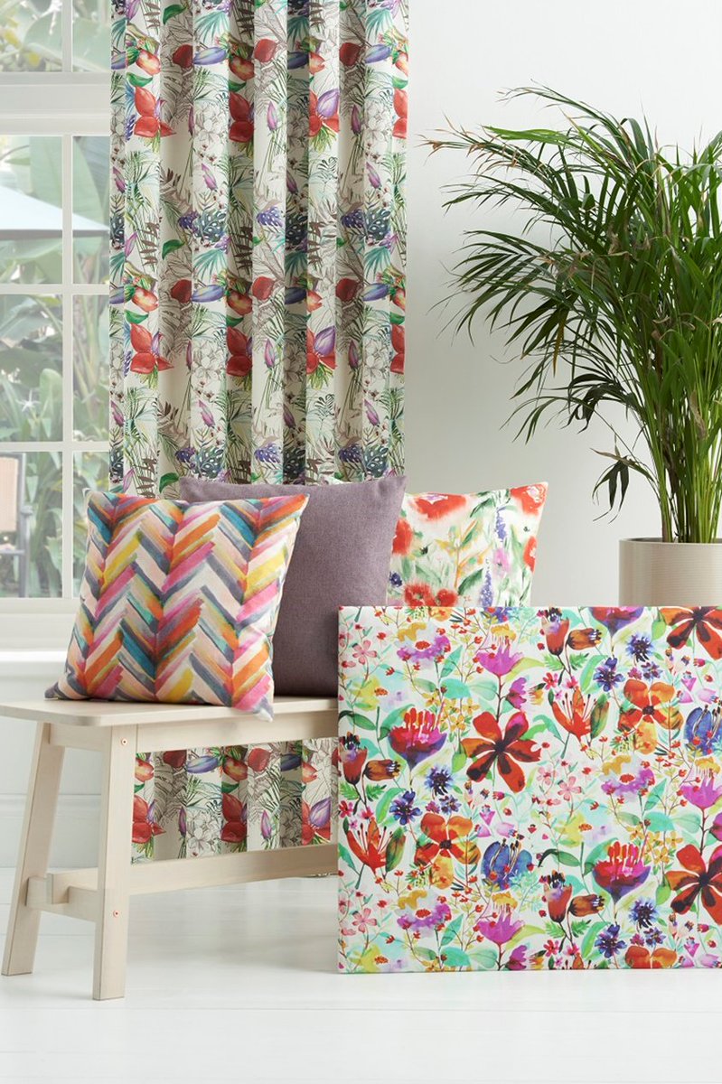 ChessDesigns's tweet image. Exquisite digital prints co-ordinated with wonderful wool plaids. Our brand new Jardin Collection is out now! #print #design #wool #fabric chessdesigns.co.uk/fabrics_catego…