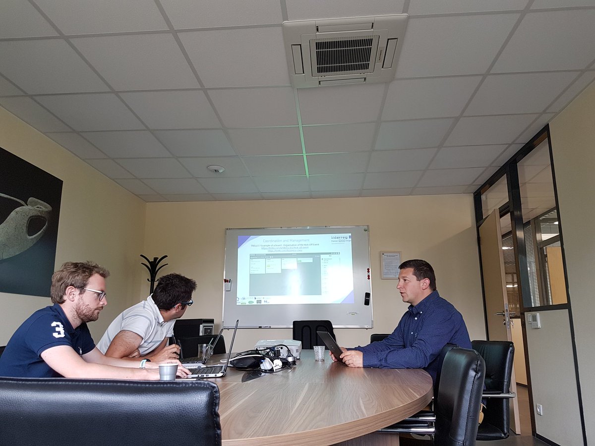 Ecotechnilin's tweet photo. @FLOWER_interreg first monitoring commitee. Welcome to Clara from interreg office. @IRDL_News @RolandJourdain #depestele @Inra_France @portsmouthuni @Cambridge_Uni #howatramico https://t.co/52gpNJ3vLt