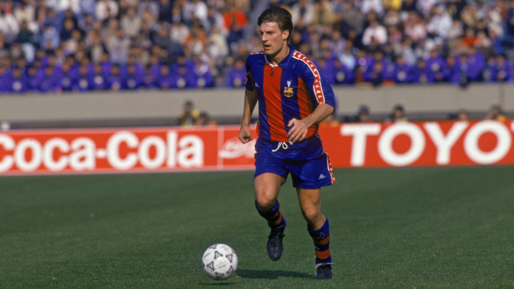 We wish Michael Laudrup (ex-Barca) a very happy birthday. He turns 54 today. 