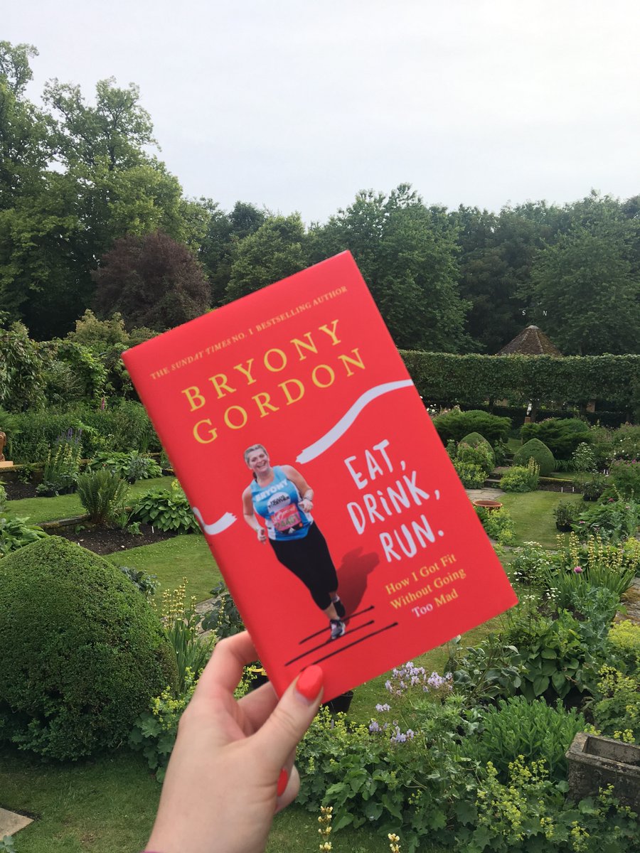 gxbooks's tweet image. Signed copies of this fab book in both shops! Quick. RUN. 🏃🏻‍♂️🏃🏼‍♀️ Go get one! #EatDrinkRun from @bryony_gordon &amp;amp; @HeadlineHome