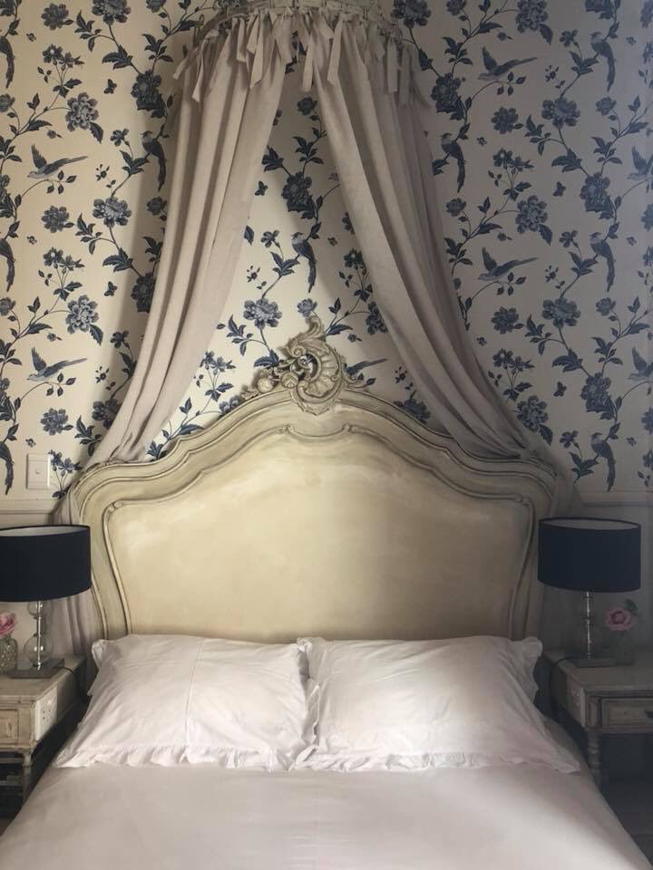 Morrells farmhouse newly refurbished oh so lovely suite. Book your stay at great winter rates. 0114769495 info@morrells.co.za #morrellsmoments
