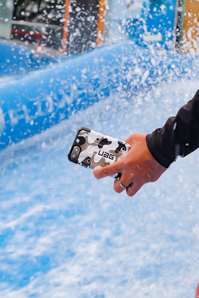 ZaaLim_waRnZz's tweet image. ฝาก #รีทวิต นานๆทีมามีสาระ ซื้อเคสสวยๆของ UAG ใช้ แถมได้ทำบุญให้กับโรงพยาบาลทหารผ่านศึกด้วยน๊า ทุกการซื้อเคส 1 ชิ้น ได้ร่วมบริจาค 300 บาท อ่านเพิ่มเติม 👉🏽 facebook.com/10000070426694…
#RealProtection #RealSharing #UAGThailand #UAG | #True #Camoseries