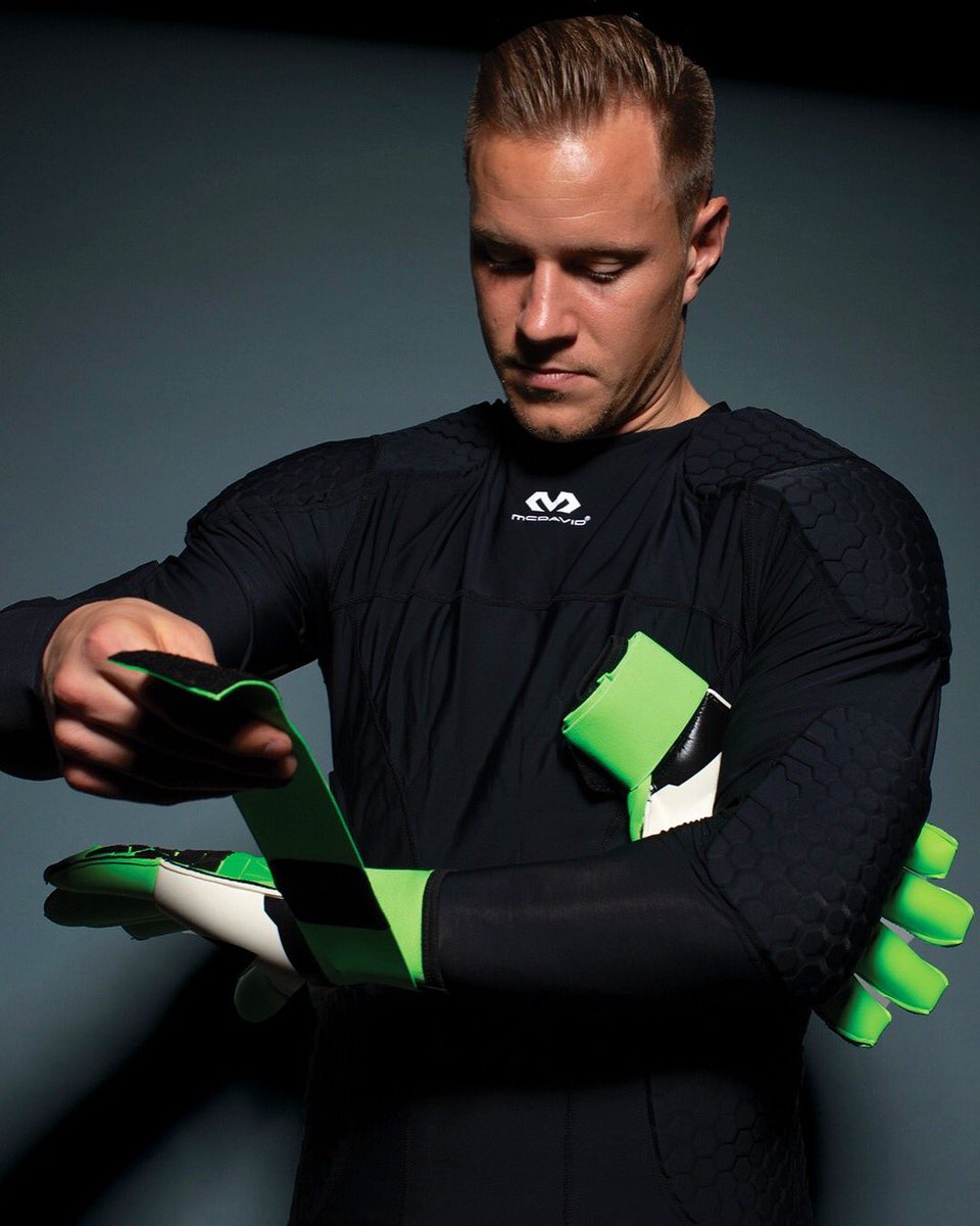 Ready <a href="/McDavidUSA/">McDavidUSA</a> ! 💪🏻💪🏻 #ItsOnMe