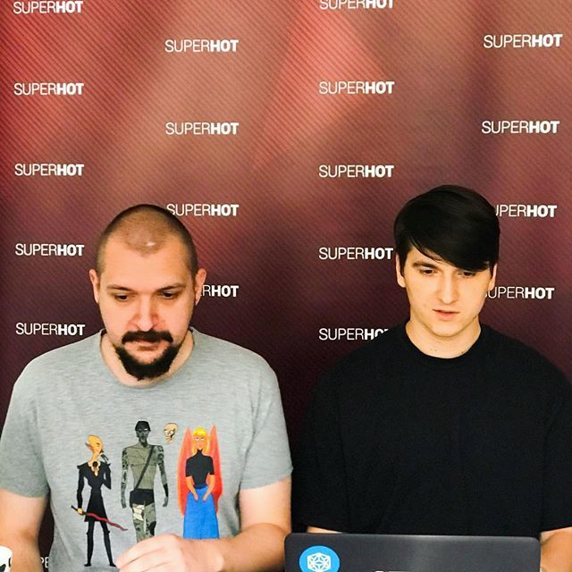 SUPERHOTTHEGAME's tweet photo. SUPERHOT interview.👀🕵🏻♂️ #superhot #interview #employmentopportunities #bullet #bulettime #instagames #instagame #gamestagram #fps #shooter #gaming #firstpersonshooter #game #gamer #madewithunity #unitywork #work https://t.co/NkC8gZds4X https://t.co/Ykg9yk7vXD