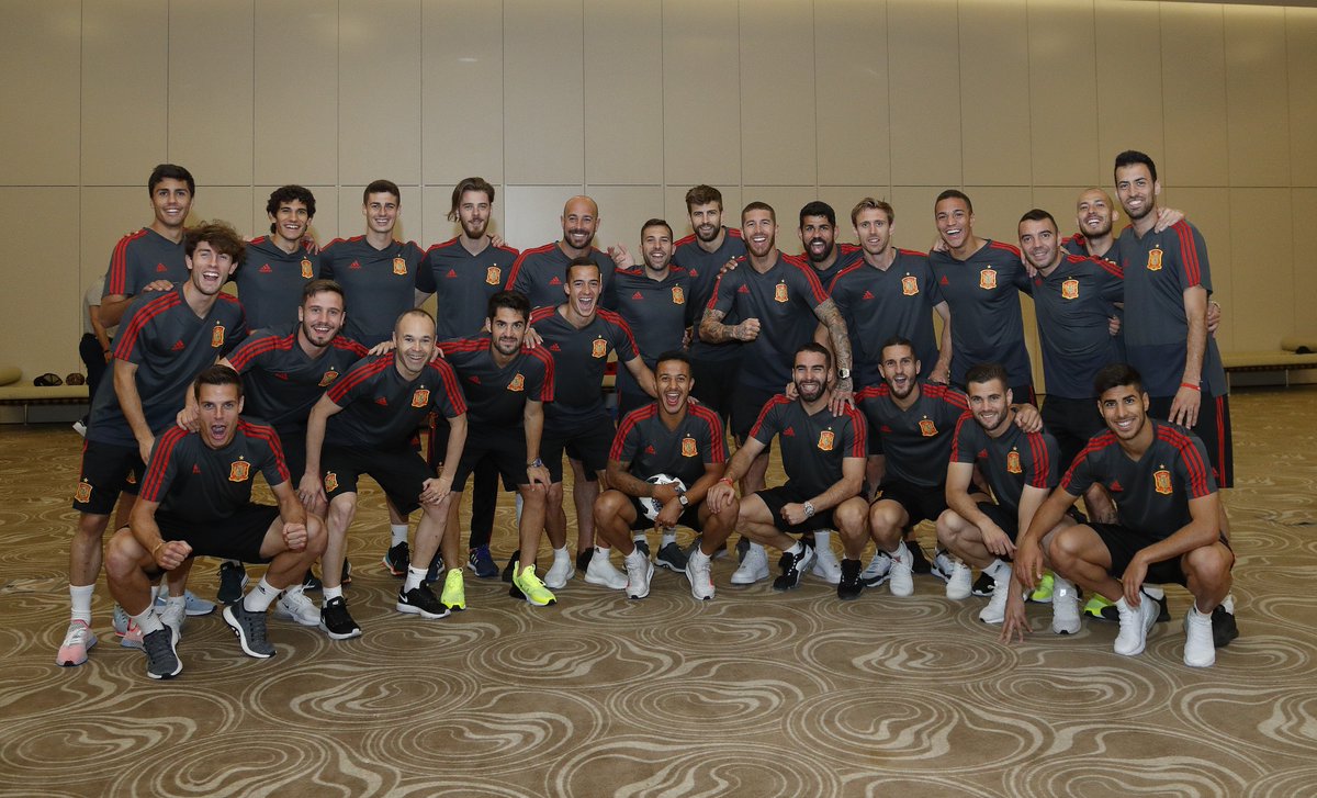 💪🏻🇪🇸¡¡EQUIPO!!🇪🇸💪🏻

#HagamosQueOcurra #Rusia2018