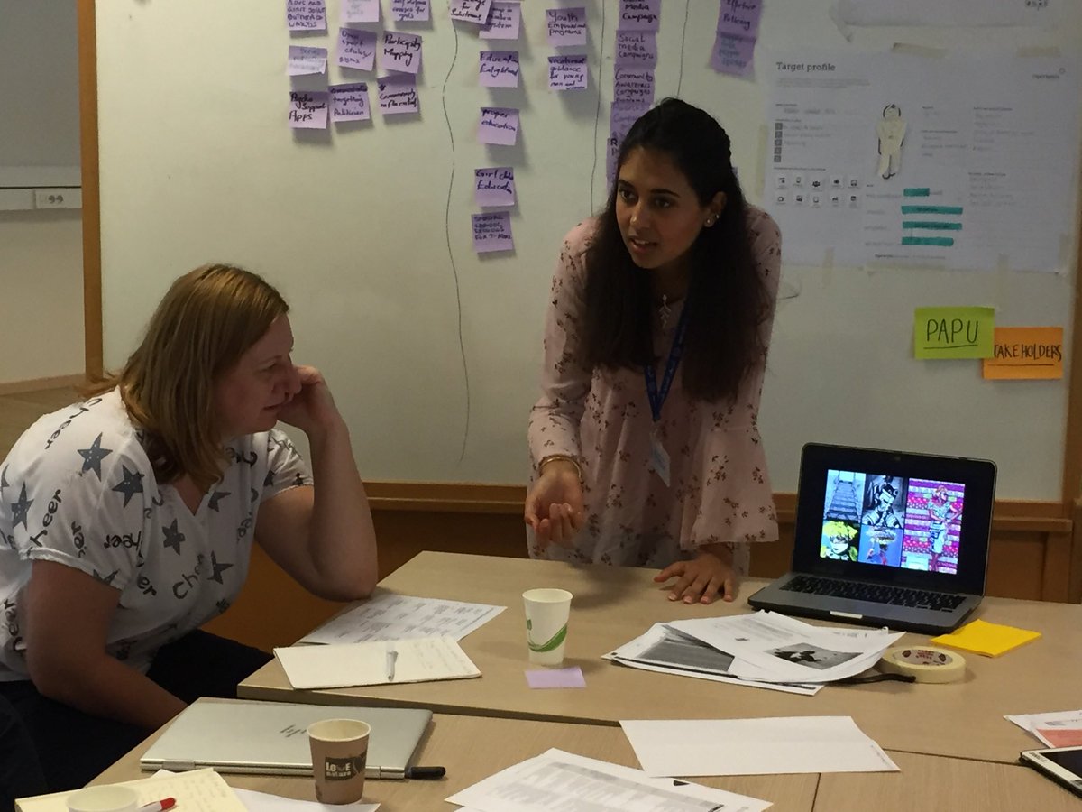 AfsarSMohammad's tweet photo. How can you work well with designers to enhance appeal of your campaigns? #C4DEV @ITCILO https://t.co/EPiQiQEyzW