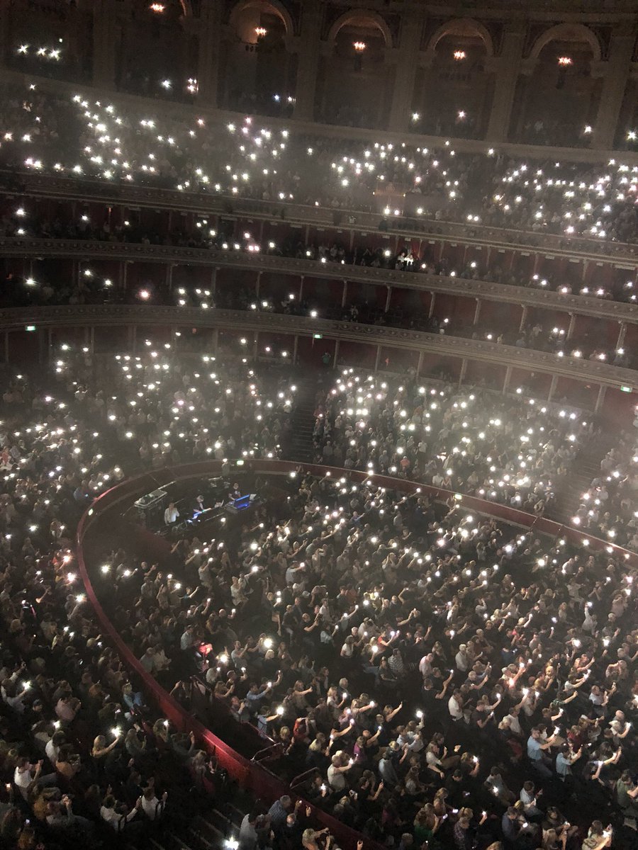 marcusremarc's tweet photo. Almost forgot to post about Angus and Julia Stone at the Royal Albert Hall on Sunday.... vibes https://t.co/hzAPy8Qcob
