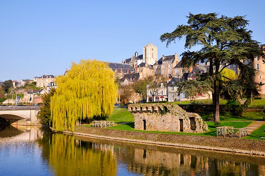 Viajes en hola.com tweet media