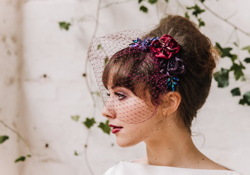 A Whisky and Rock ‘n’ Roll themed Wedding for the modern day Romeo and Juliet
Images <a href="/Nikongirl73/">Birgitta Zoutman Photography</a> 
bit.ly/2HETyrV Hair piece <a href="/julieannbeads/">Julieann Bird</a>