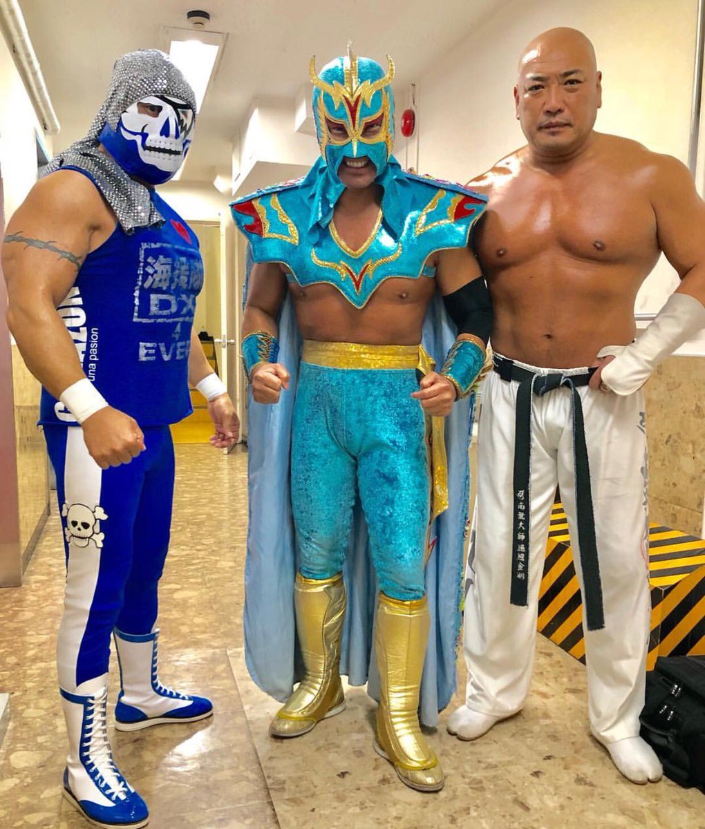 Download Rob Naylor On Twitter Here S The Coolest Wrestling Pic Of The For Android Wallpaper Rob Naylor On Twitter Here S The Coolest Wrestling Pic Of The For iPhone Free