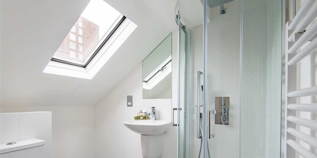 dnl_klos's tweet photo. Your Friday #LunchTime read: everything you need to know about #LoftConversions https://t.co/c559tq87XL 🛠️ #BuildersInWoodford #BuildersInHackney #BuildersInHampstead #BuildersInWimbledon #LondonArchitects #LoftConversionCompany #HomeImprovement #FridayFeeling https://t.co/baKZBbYyGW