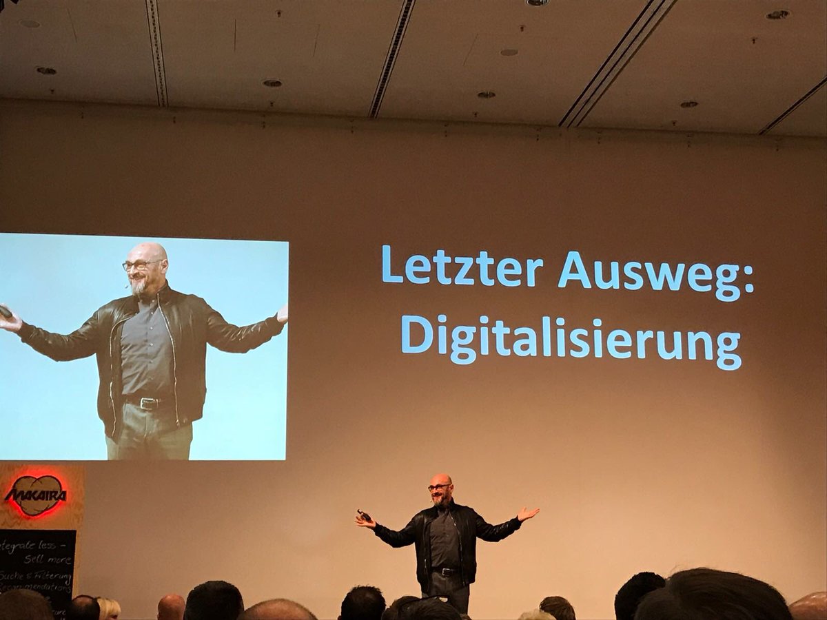 Computop's tweet photo. Zurück von der #oxcom18 - Danke für ein klasse Event @OXID_eSales #thepaymentpeople #läuft https://t.co/5Dbsgr8grF