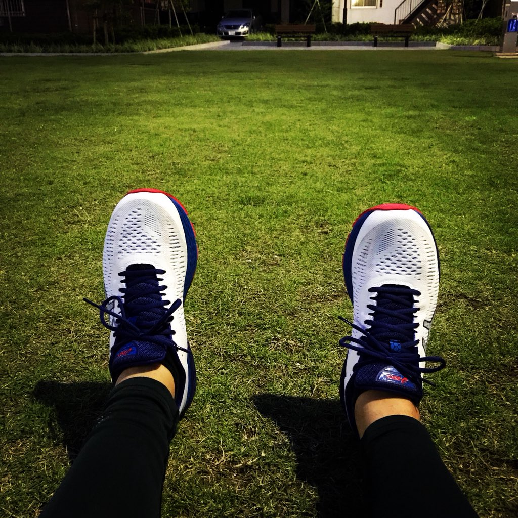 sato_shunta's tweet photo. 半年間のミッション…。
健康診断の結果速報です。
weight 76.6kg → 67.1kg = ▲9.5kg
waist 89.7cm → 77.7cm = ▲12.0cm
自転車1台分軽くなった。
次のミッションは息子の体重…。
#KAYANO25 #RUNNING #fitnessrun #training #diet https://t.co/QRB6WuQv3T