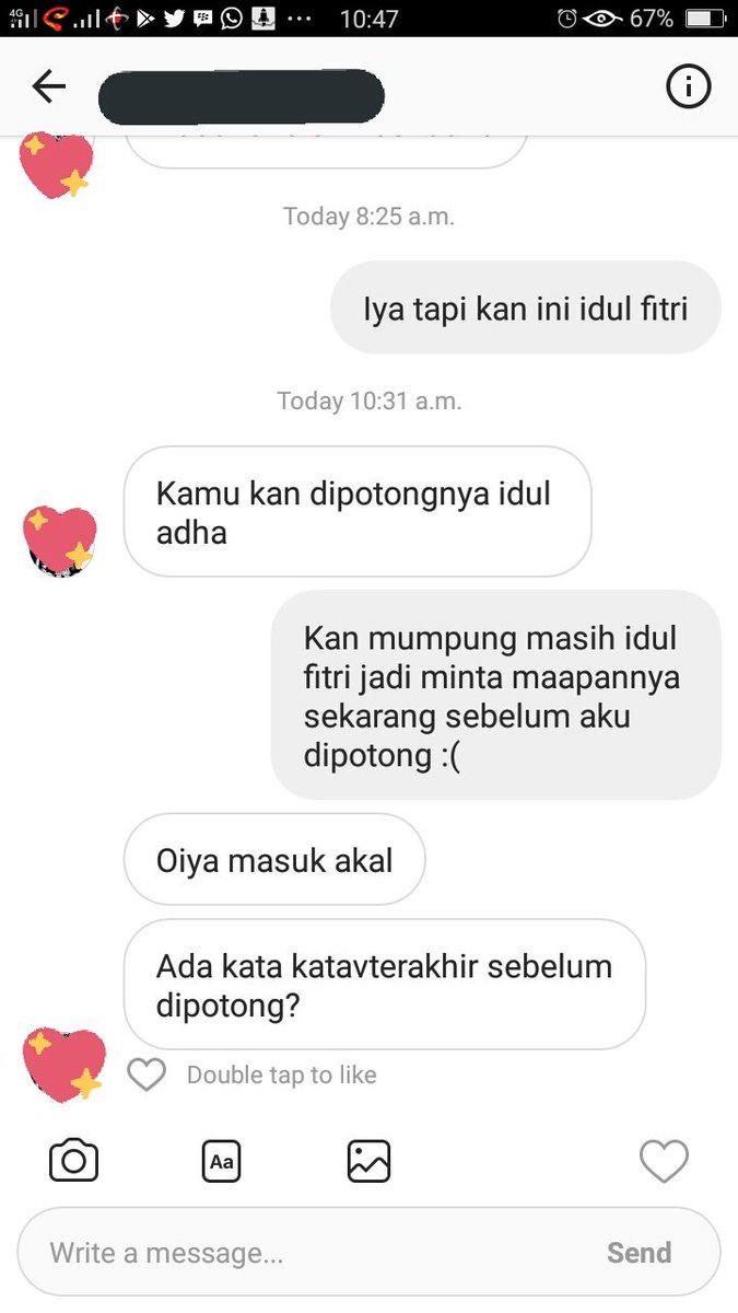 cipajima's tweet photo. @rlthingy Gebetan sebenernya. Aku dipanggil sapi sama dia :(
Btw, minal aidzin walfaidzin ya para klean. https://t.co/WBAzvkVfQb