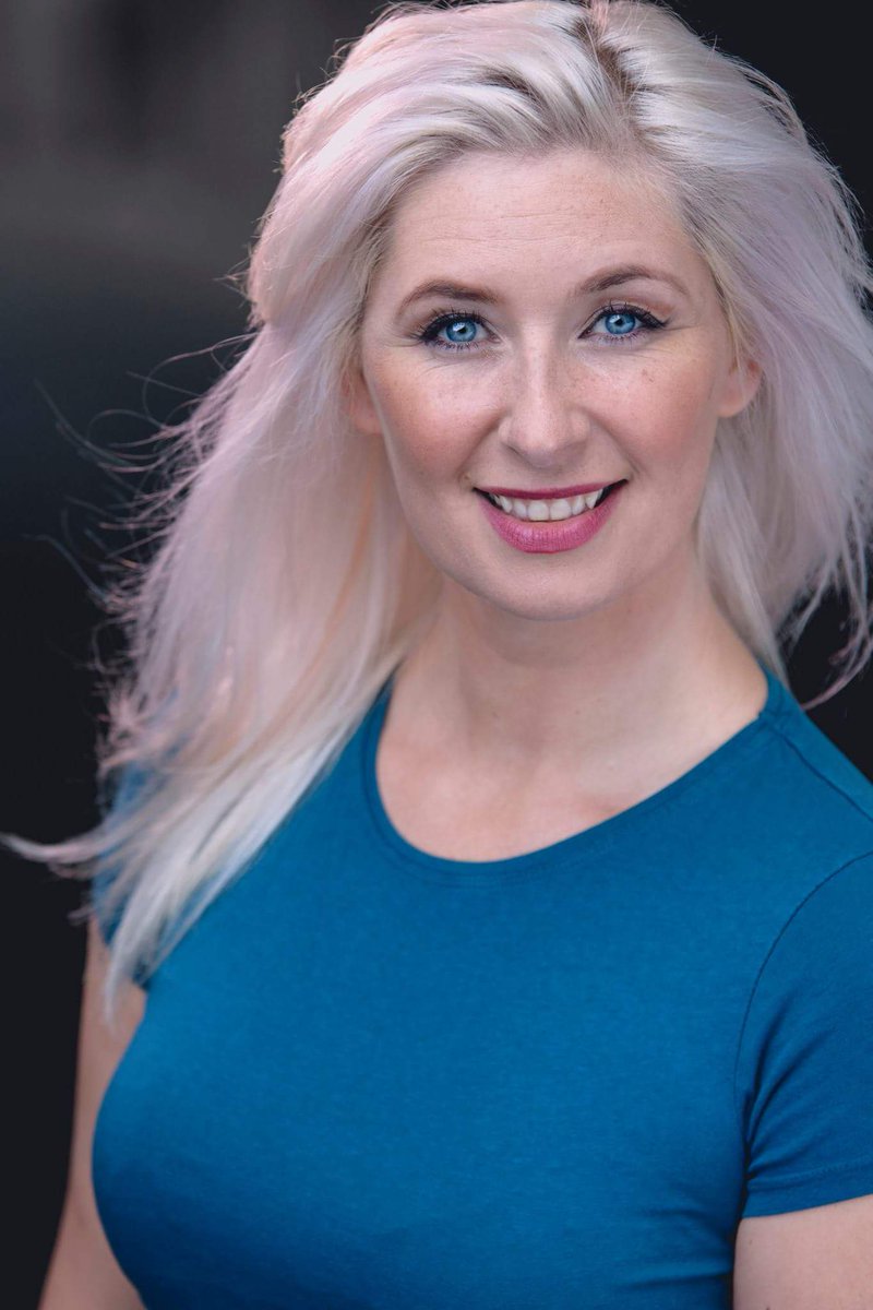 Jen_C_85's tweet photo. Today, is apparently #MyTwitterAnniversary ! 
'Mazin!? 🤷‍♀️
I'll celebrate with a boss new headshot!!😃 thank you @L1_Photography !
#NewHeadshots #Actress https://t.co/TdvAM6CCWB