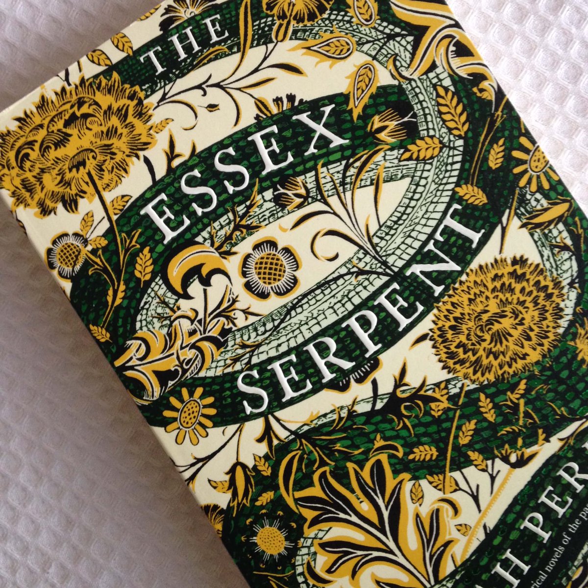 CafeMugshots's tweet photo. Mugshots first book club on Tuesday was a huge success with a great turnout! 🎉📖☕️🍰 
Our chosen novel is ‘The Essex Serpent’ by Sarah Perry
Come along to our next meeting on 24th July 5.15pm @CafeMugshots 
#Eastbourne #BookClub #EastSussex #lovetoread #mugshotscafeeastbourne https://t.co/exqIKbeCly