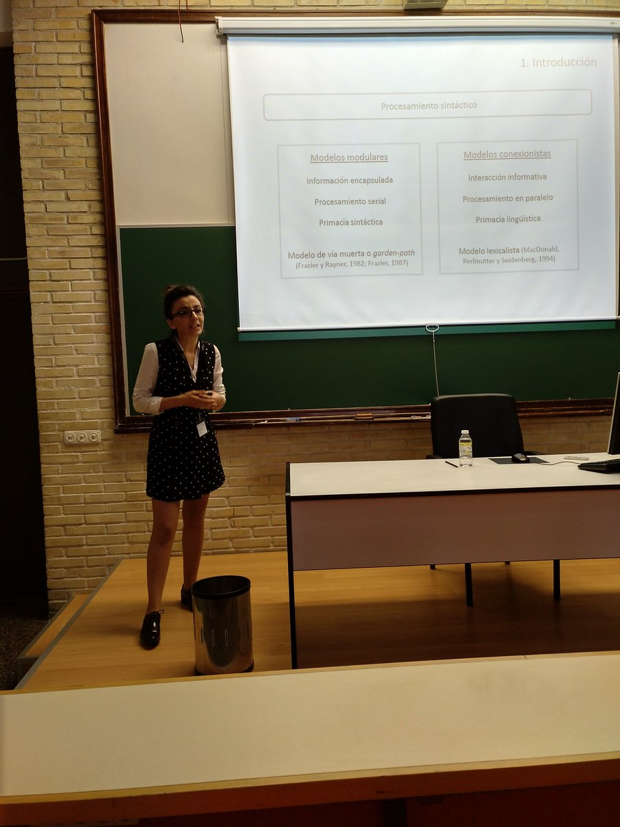 MIglesiasBango's tweet photo. Con la intervención de Esther Álvarez García en #CILX2018 termina la participación de @ulefhyc de @unileon. Pero todavía queda Congreso y charlas interesantes https://t.co/6XugzKftwf