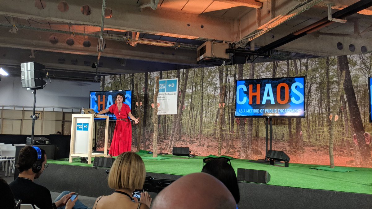 "In order to design meaningful experiences for the public, you have to work with experts" Nelly Ben Hayoun #sonar2018