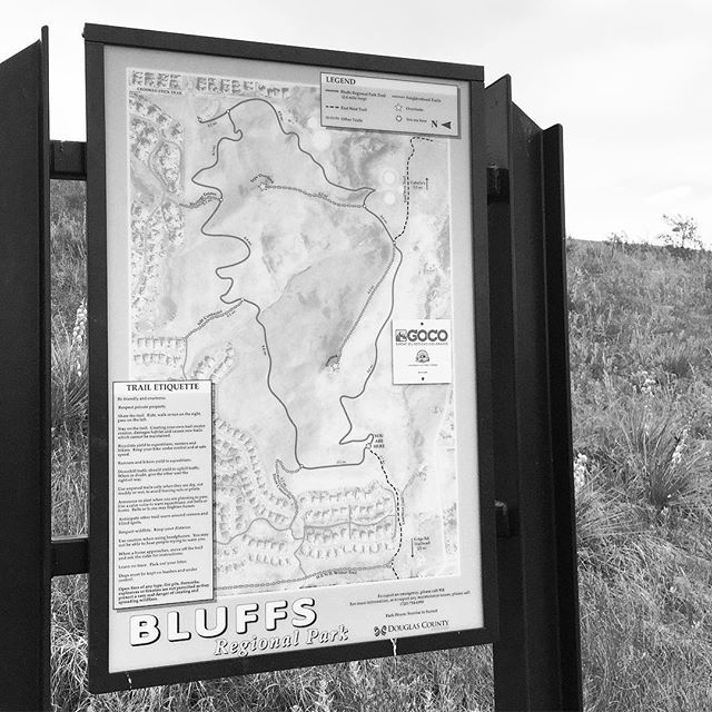 Krista_Ingram's tweet photo. Colorado has a phenomenal trail system. While the mountains are amazing, you can stay local and get a great workout in! #livelocal #trailhead #coloradolifestyle #getoutside #takeamoment #trailmap #blackandwhitephotographylovers #lovecoloradoliving #dougl… https://t.co/xc125CRECx https://t.co/EQ2Scxx9FD