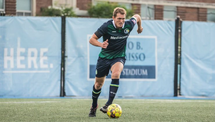 NYCosmos's tweet photo. .@ghalfhill26 is making big strides as a lynchpin in the center of the @NYCosmosB defense: https://t.co/fAzOg6RxeB #NPSL https://t.co/fm107uojTw