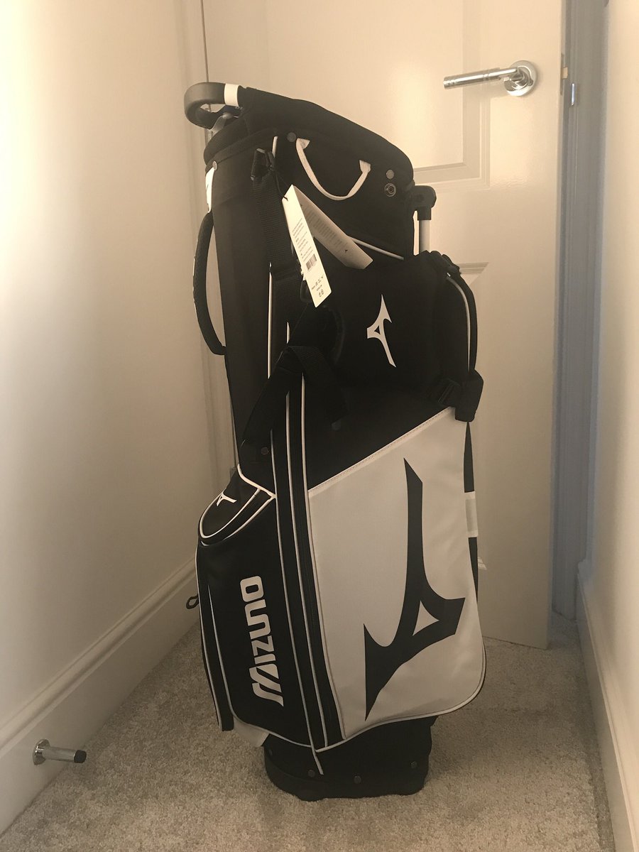 Thank you <a href="/MizunoGolfEU/">Mizuno Golf Europe</a> for the golf bag amazing prize for an amazing course <a href="/Bradleysfight/">Bradley Lowery Foundation</a>