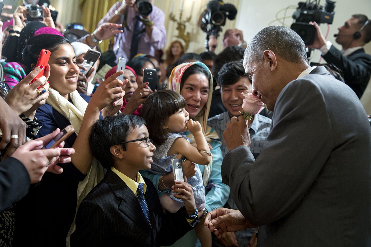 ObamaFoundation's tweet photo. "Eid celebrations around the country remind us of our proud history as a nation built by people of all backgrounds, our history of religious freedom and civil liberties, and our history of innovation and strength." 
 
Eid Mubarak to those celebrating around the world! https://t.co/kmoXc7F6fj