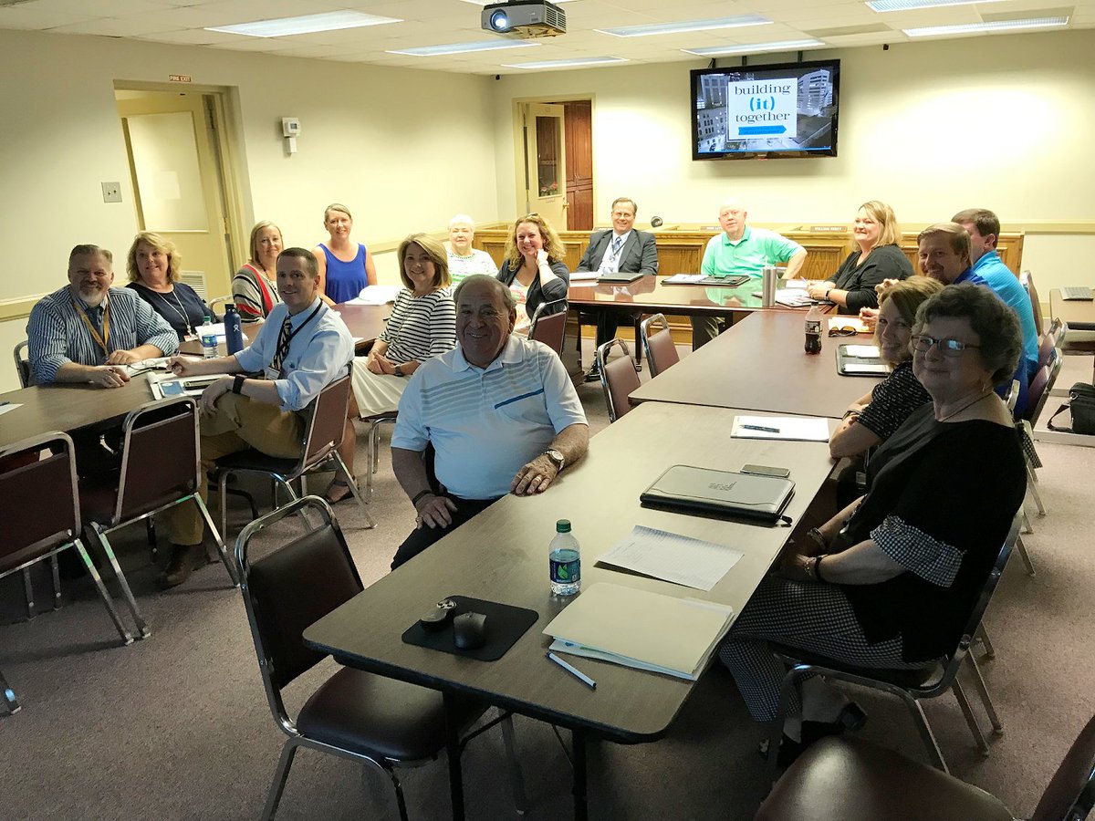 BuildingItBham's tweet photo. We're building (momentum) together. Last week, representatives from the #BlountCounty and @OneontaSchools gathered at the Blount County Board of Education to identify action ideas for aligning education and training with jobs in the region. #BuildingitTogether https://t.co/zFjuKpIAz0